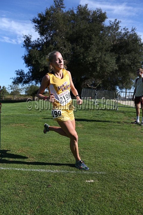 2013SIXCHS-044.JPG - 2013 Stanford Cross Country Invitational, September 28, Stanford Golf Course, Stanford, California.